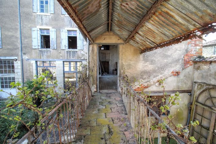 Image No.6-Propriété de 1 chambre à vendre à Septfonds