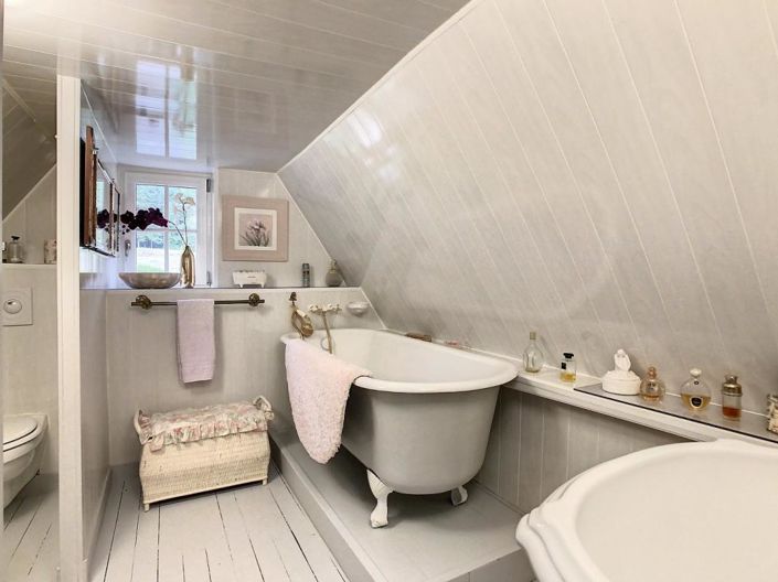 Image No.9-4 Bed House for sale