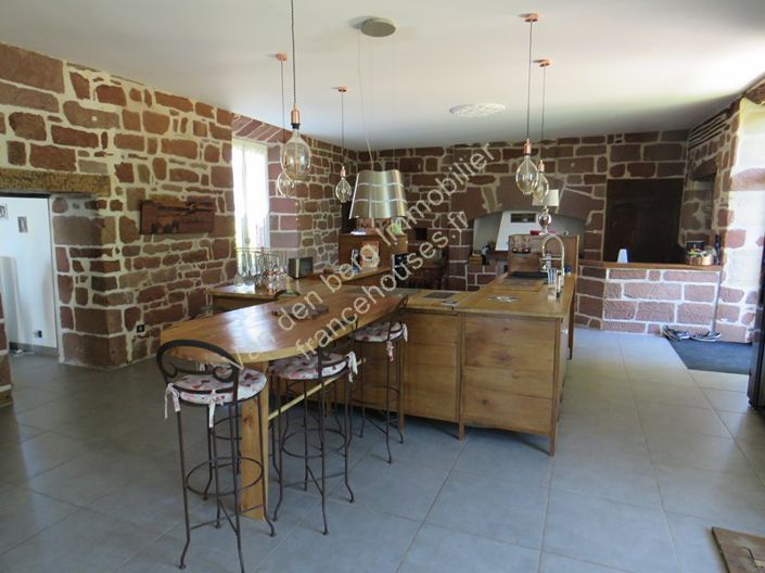 Image No.12-Propriété de 5 chambres à vendre à Louignac