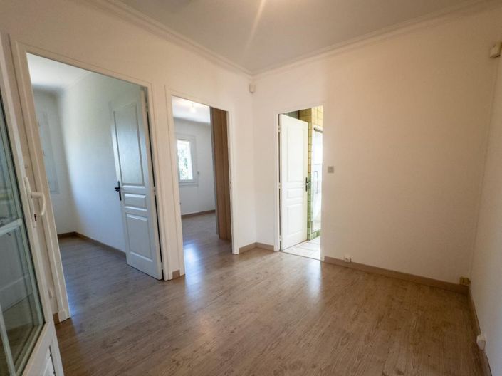 Image No.9-Propriété de 5 chambres à vendre à Boujan-sur-Libron