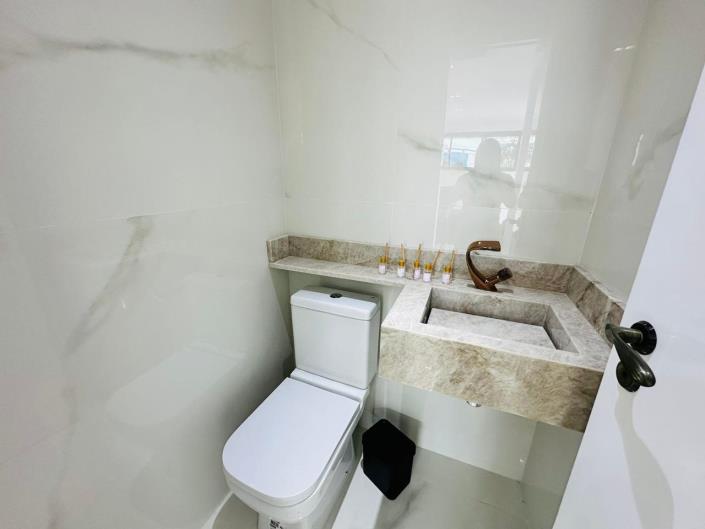 Image No.6-6 Bed Penthouse for sale