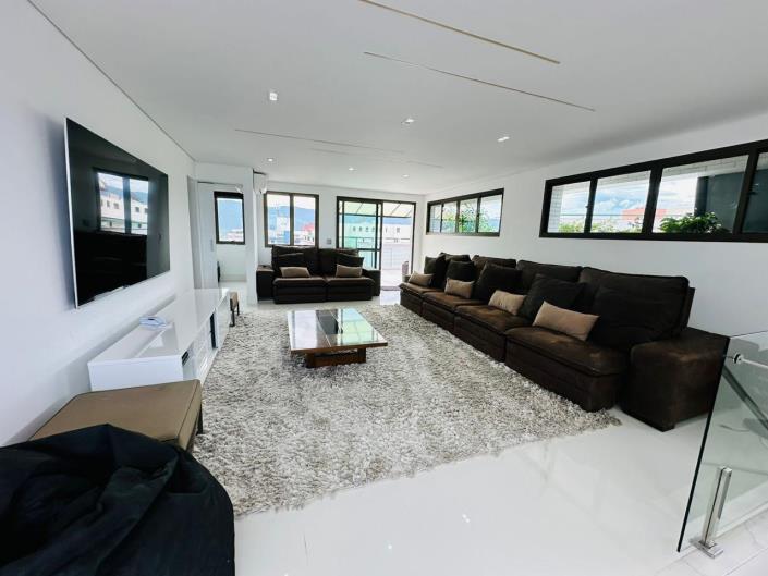 Image No.11-6 Bed Penthouse for sale