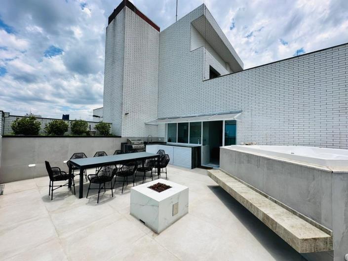 Image No.18-6 Bed Penthouse for sale