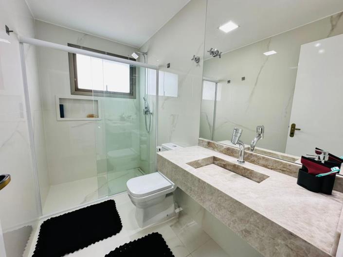 Image No.29-6 Bed Penthouse for sale