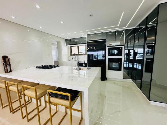 Image No.38-6 Bed Penthouse for sale