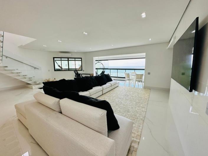 Image No.47-6 Bed Penthouse for sale