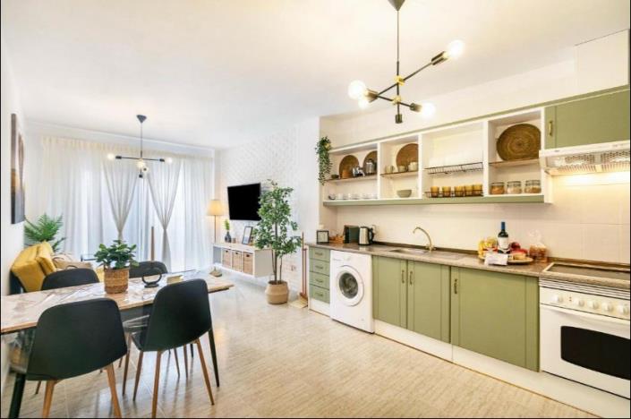 Image No.18-2 Bed Apartment for sale