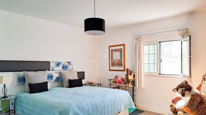 Image No.10-4 Bed Villa for sale