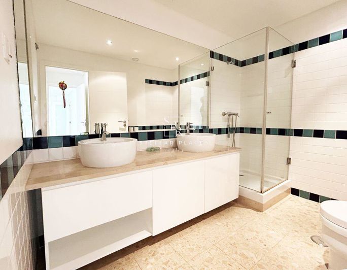 Image No.10-3 Bed Apartment for sale