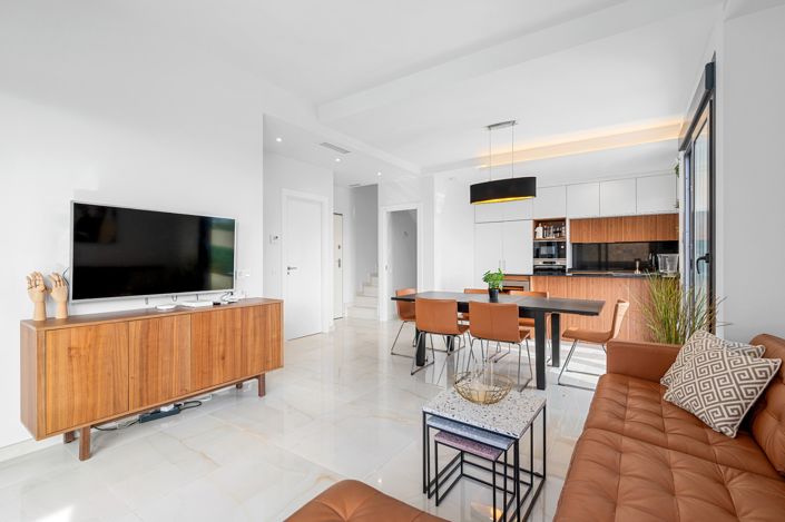 Image No.7-Villa de 4 chambres à vendre à Orihuela Costa