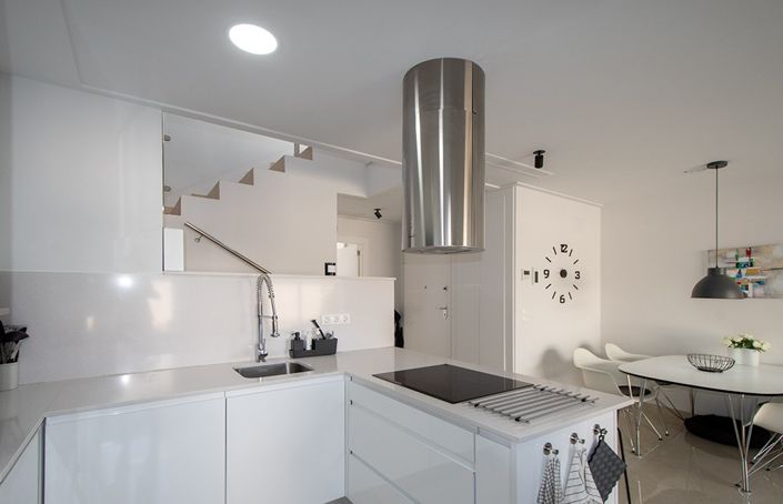 Image No.7-3 Bed Townhouse for sale