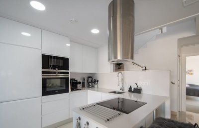 o1inouqrr81nb01hk658f1j8m6ch2o