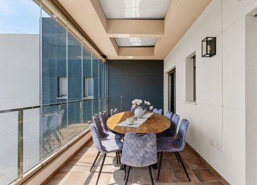 o1ibru4f0738bdgo13sk1sh21js238