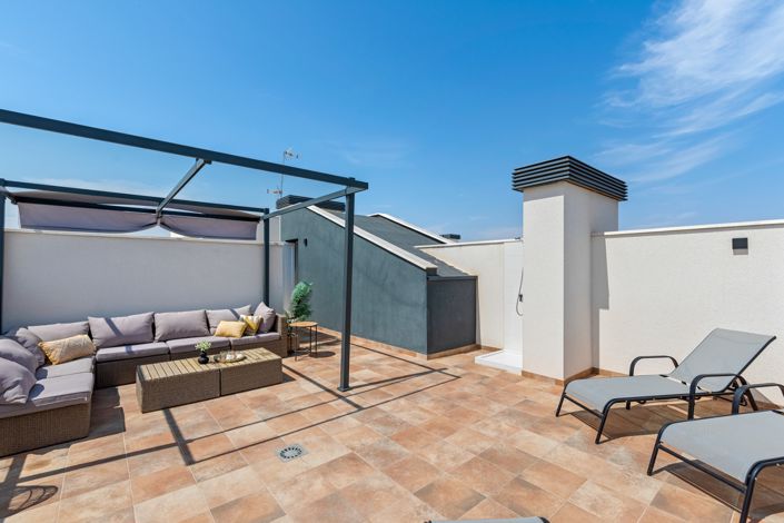 Image No.22-3 Bed Apartment for sale