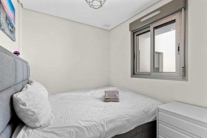 Image No.7-3 Bed Apartment for sale