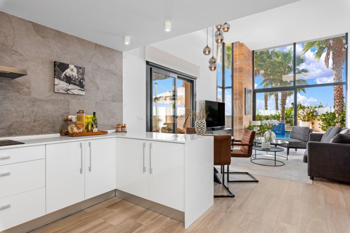 Image No.22-5 Bed Villa for sale