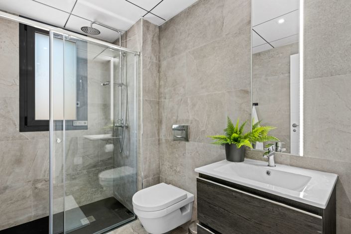 Image No.25-5 Bed Villa for sale