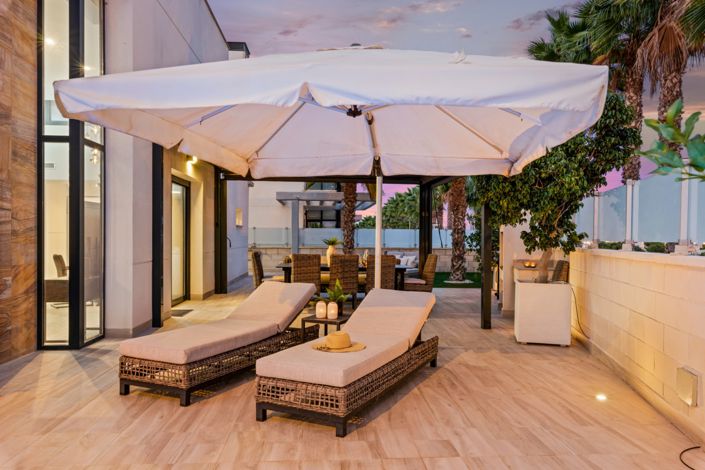 Image No.3-5 Bed Villa for sale