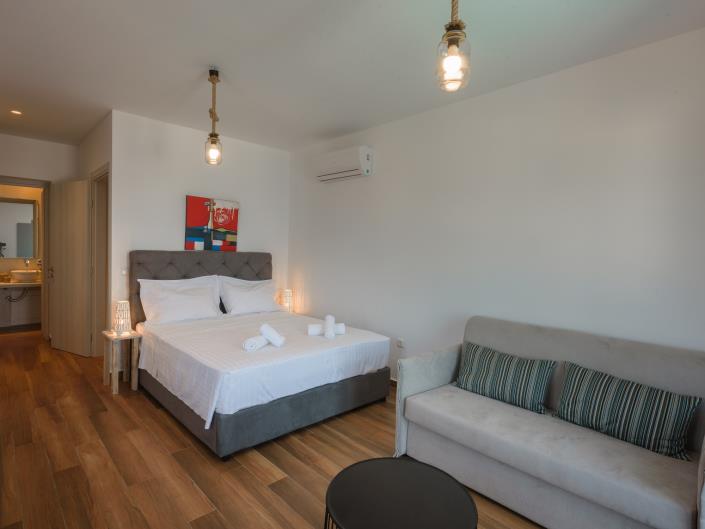 Image No.17-Villa de 4 chambres à vendre à Aleomandra