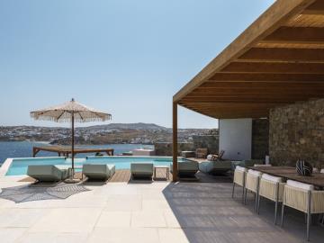 Villa-Cobalt-Out-DINER--4---Custom-