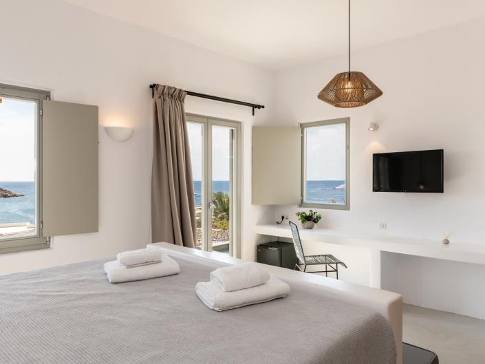 Image No.5-Villa de 7 chambres à vendre à Platys Gialos