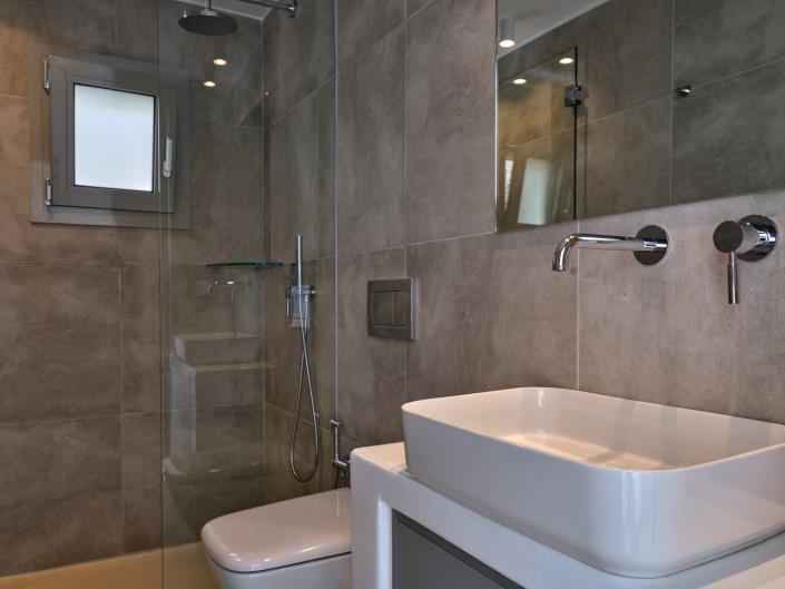 Image No.16-Villa de 5 chambres à vendre à Agios Lazaros