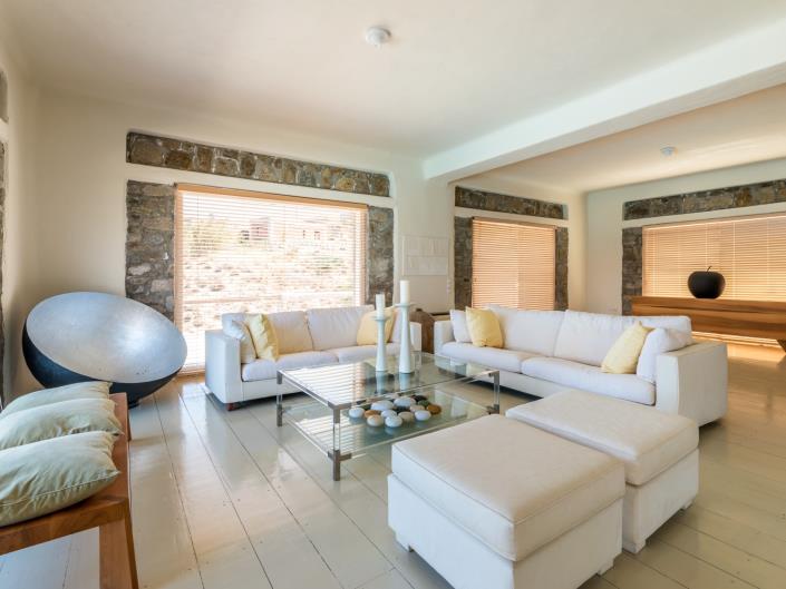 Image No.16-Villa de 5 chambres à vendre à Kanalia