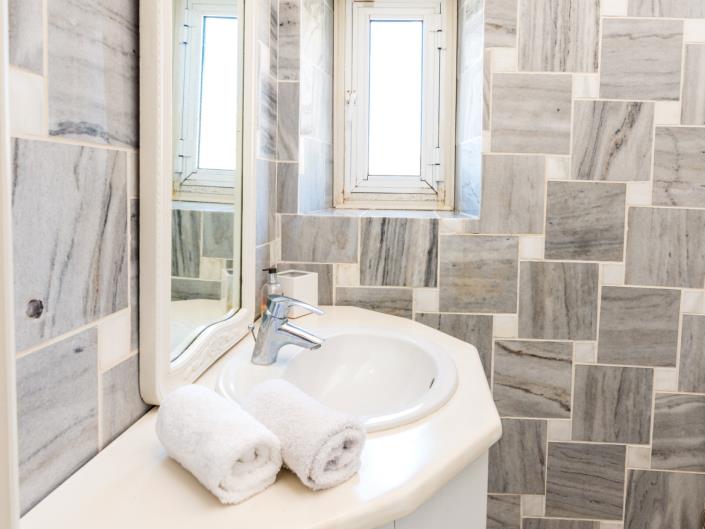 Image No.27-Villa de 5 chambres à vendre à Kanalia