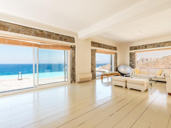 Image No.8-Villa de 5 chambres à vendre à Kanalia