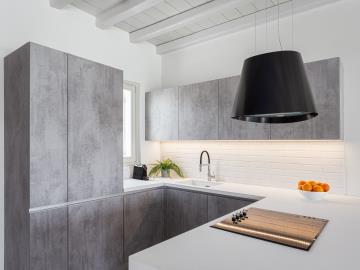 24--AndrewBoutsikas_Villa1-33--Custom-