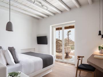 31--AndrewBoutsikas_Villa1-17--Custom-