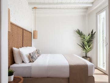 40--AndrewBoutsikas_Villa1-9--Custom-