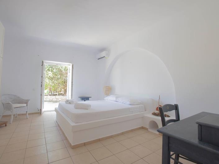 Image No.12-Villa de 8 chambres à vendre à Kalafati