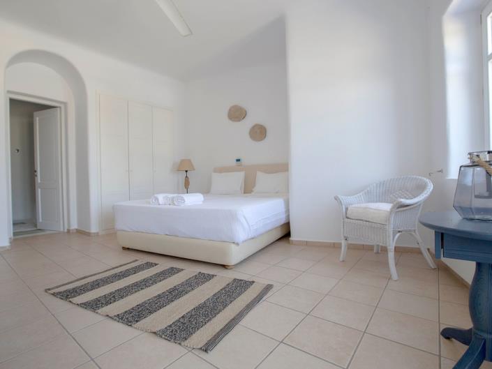 Image No.19-Villa de 8 chambres à vendre à Kalafati