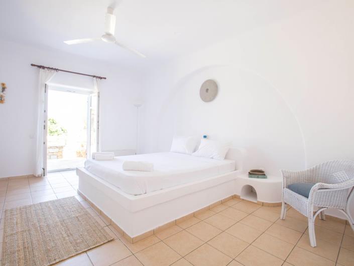 Image No.21-Villa de 8 chambres à vendre à Kalafati