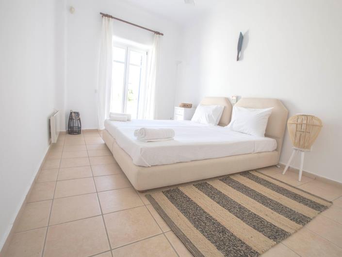 Image No.22-Villa de 8 chambres à vendre à Kalafati