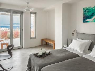 CM_MYKONOS_ELIA2_008--Custom-