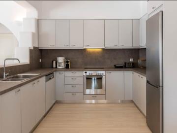 Screenshot-2022-12-27-112801--Custom-