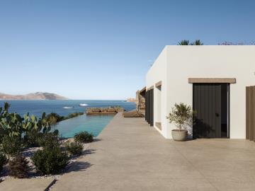 WESTERN-MYKONOS-SUMMER-HOUSES_10--Custom-