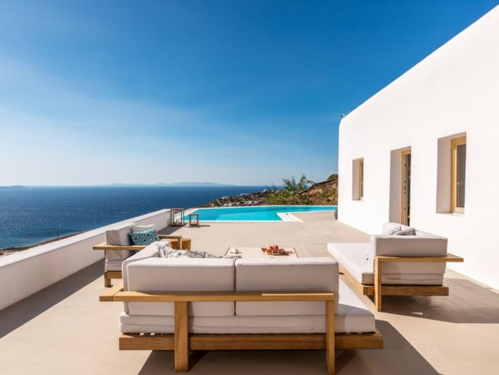 Image No.3-Villa de 8 chambres à vendre à Fanari