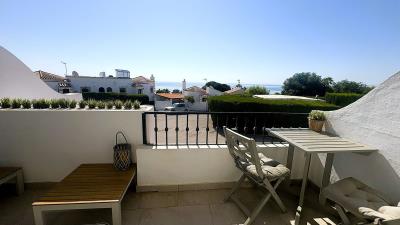 2-5bd7b9d04b45e33852eaf0ec6670150d