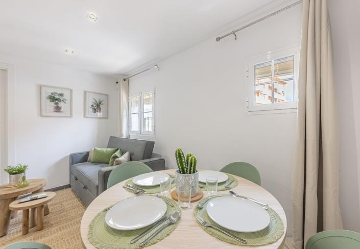 Image No.10-2 Bed Apartment for sale