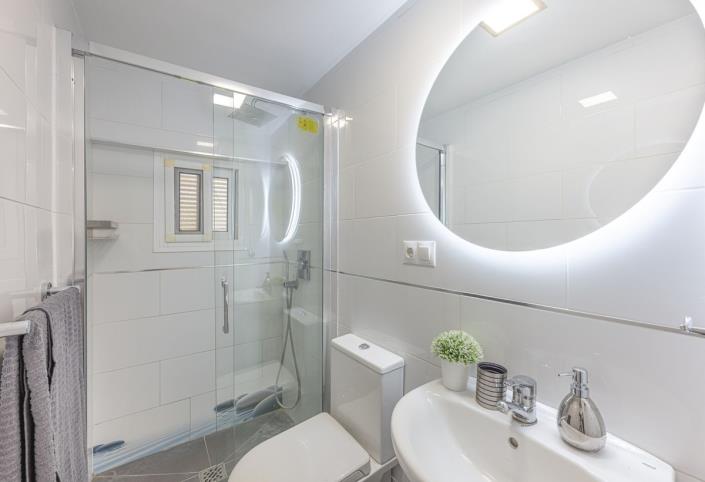 Image No.14-2 Bed Apartment for sale