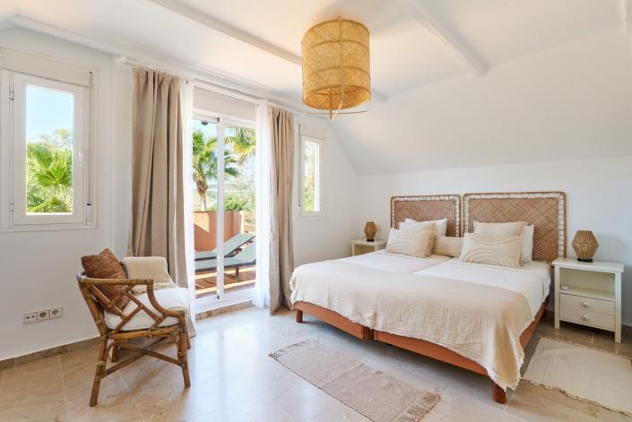 Image No.21-3 Bed Duplex for sale