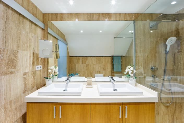 Image No.22-3 Bed Duplex for sale