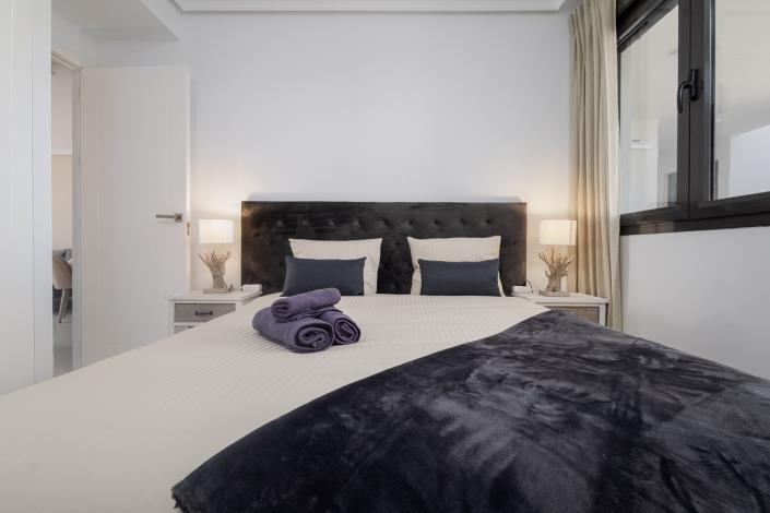 Image No.8-2 Bed Apartment for sale