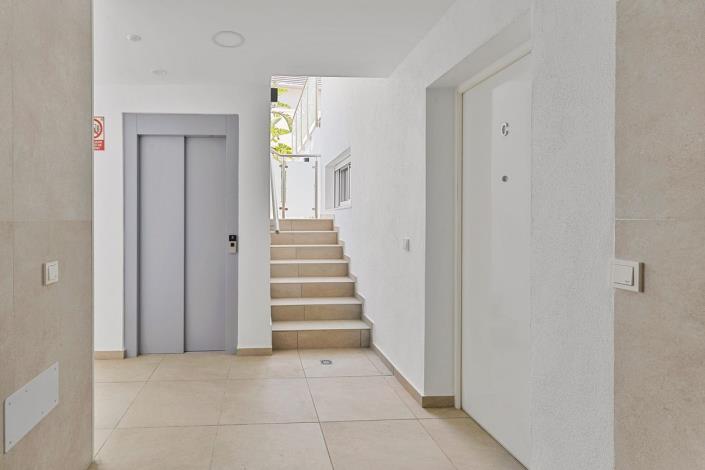 Image No.16-3 Bed Apartment for sale