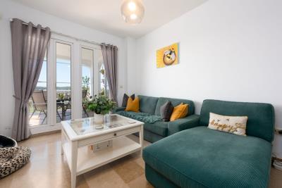 11-20939a0134ad724a8cb2a801094d15a4