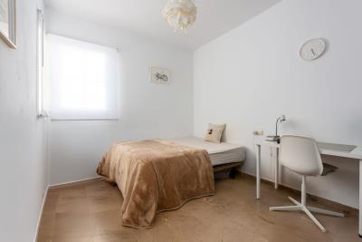 15-11d12f2f454f2f5e9b981fdd8b901d51