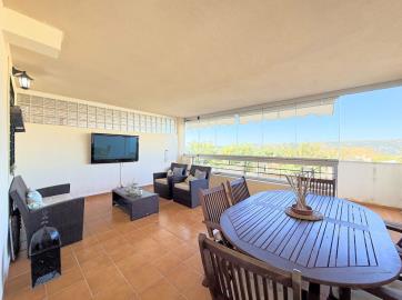 10-bb915d1cb19341576dcdc994b81ab9c5